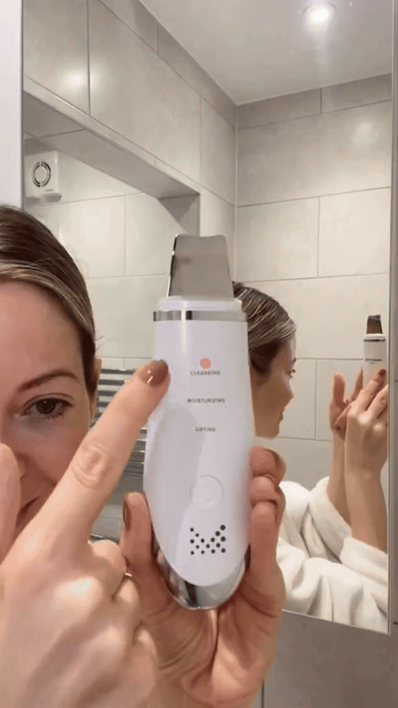 3-in-1 Ultrasonic Facial Skin Scrubber – Deep Cleansing, Lifting & Hydrating Tool for Glowing Skin skinity.online